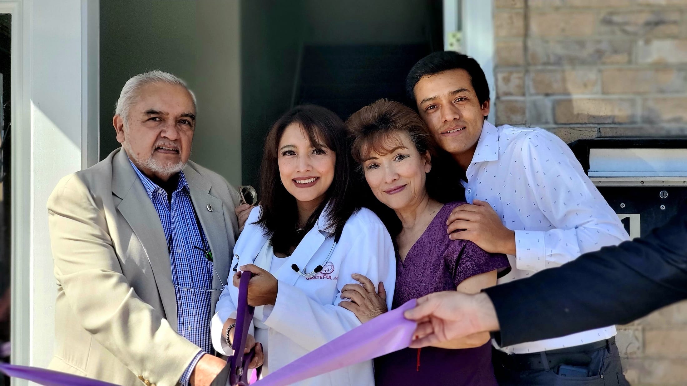 {{brizy_dc_image_alt imageSrc=